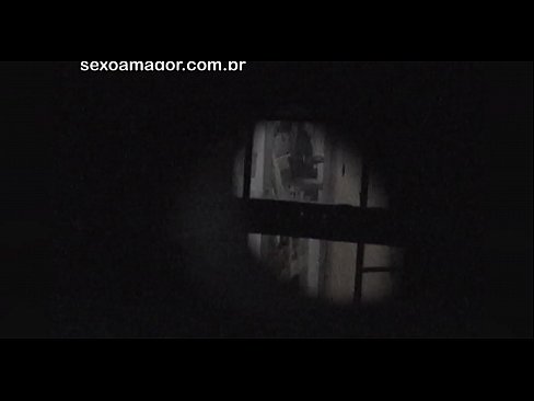 ❤️ Lourinho é secretamente filmado por um voyeur de bairro escondido atrás de tijolos ocos ️ Porno vídeo em pt-br.hdpornpics.ru ️❤